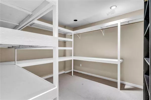 11100 Crofton Overlook CT, Johns Creek, GA 30097