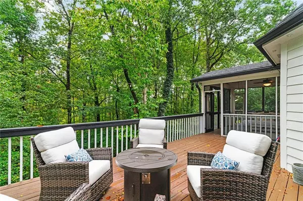 11100 Crofton Overlook CT, Johns Creek, GA 30097