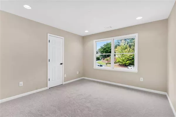 11100 Crofton Overlook CT, Johns Creek, GA 30097