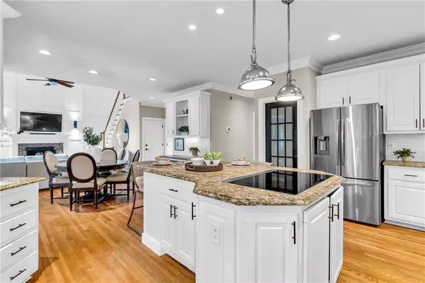 11100 Crofton Overlook CT, Johns Creek, GA 30097