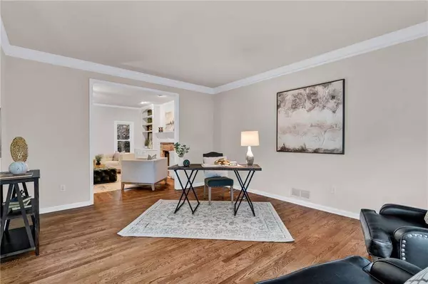 11120 Crofton Overlook CT, Johns Creek, GA 30097
