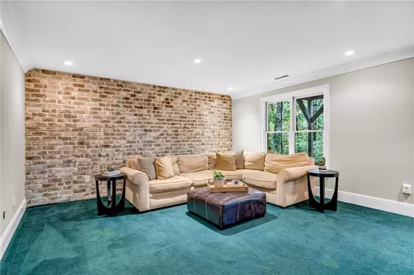 11100 Crofton Overlook CT, Johns Creek, GA 30097