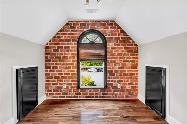 11100 Crofton Overlook CT, Johns Creek, GA 30097