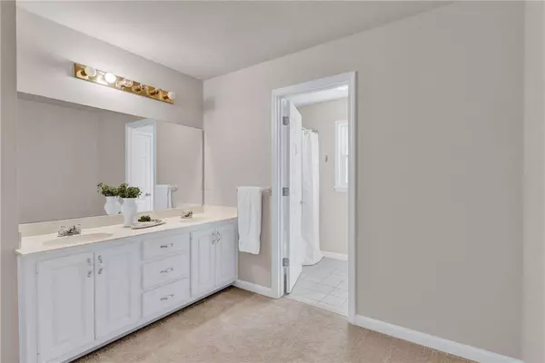 11120 Crofton Overlook CT, Johns Creek, GA 30097