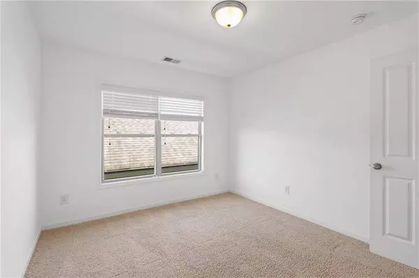 7535 Jamestown DR, Alpharetta, GA 30005