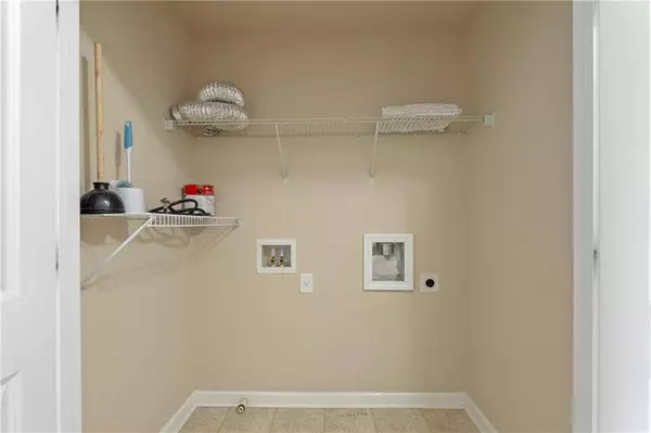 7535 Jamestown DR, Alpharetta, GA 30005