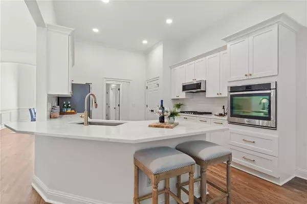 1330 Rogers Mill LN, Cumming, GA 30041