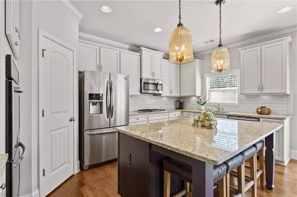 5120 Bristlecone Pine WAY, Cumming, GA 30040