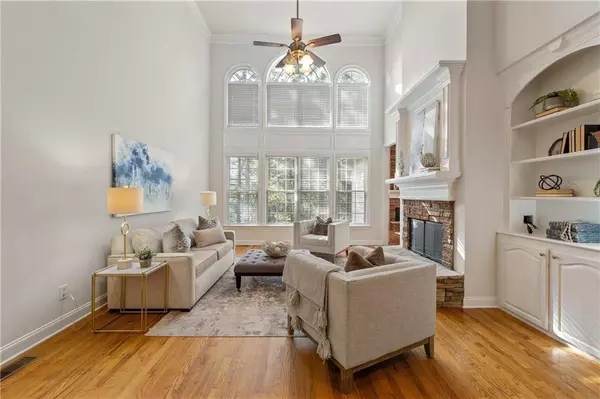 6427 Blue Water DR, Buford, GA 30518