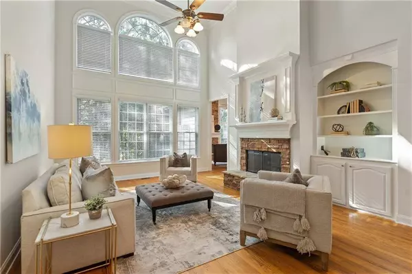 6427 Blue Water DR, Buford, GA 30518