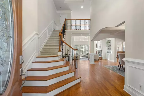 6427 Blue Water DR, Buford, GA 30518