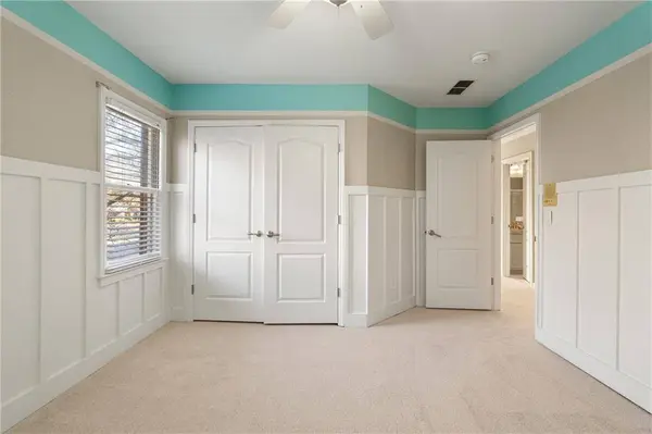 210 Tynebrae PL, Roswell, GA 30075