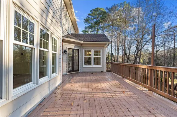 210 Tynebrae PL, Roswell, GA 30075