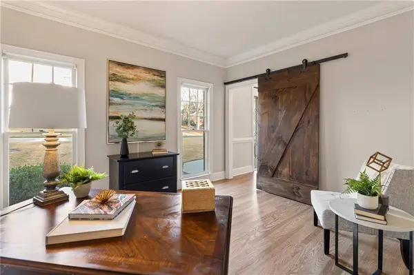 210 Tynebrae PL, Roswell, GA 30075