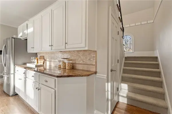 210 Tynebrae PL, Roswell, GA 30075