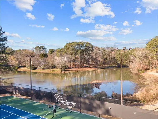 210 Tynebrae PL, Roswell, GA 30075