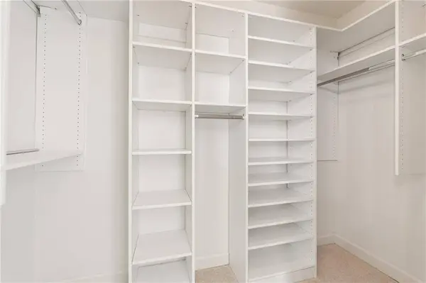 210 Tynebrae PL, Roswell, GA 30075