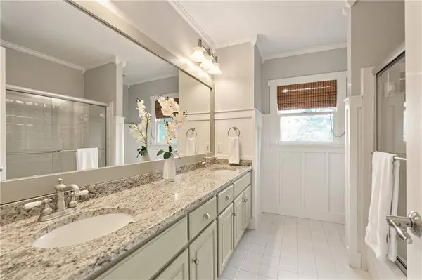 210 Tynebrae PL, Roswell, GA 30075