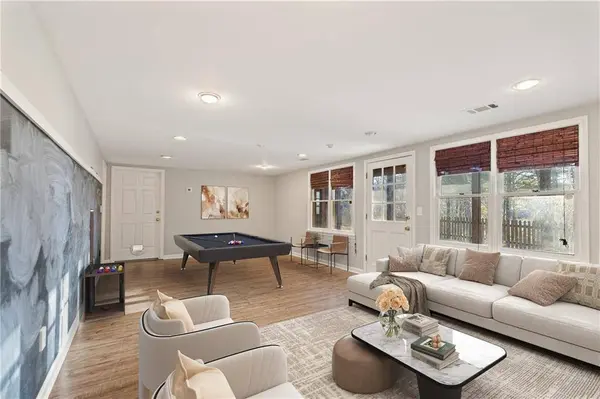 210 Tynebrae PL, Roswell, GA 30075