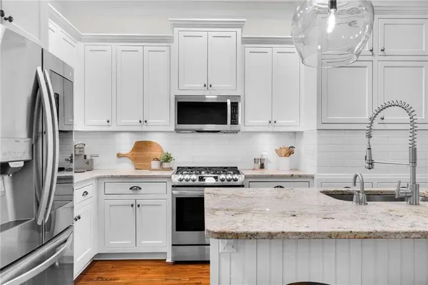 3138 Neal CT, Cumming, GA 30041