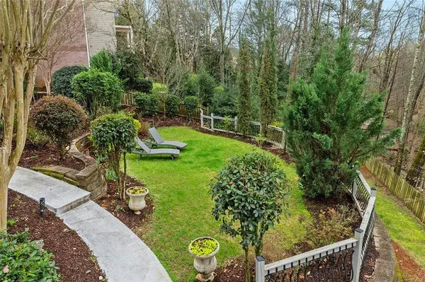 120 Old Chartwell DR, Alpharetta, GA 30022