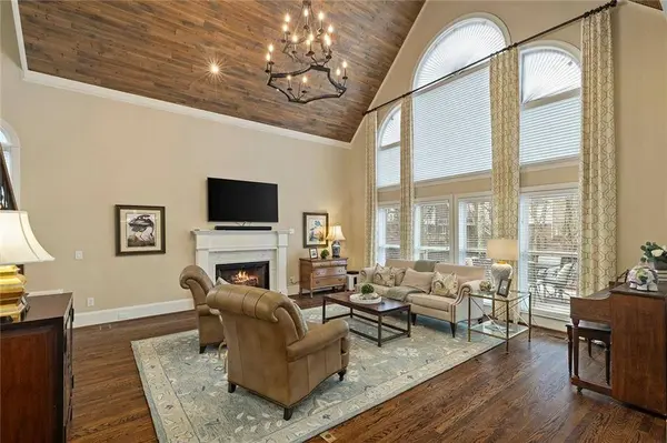 120 Old Chartwell DR, Alpharetta, GA 30022