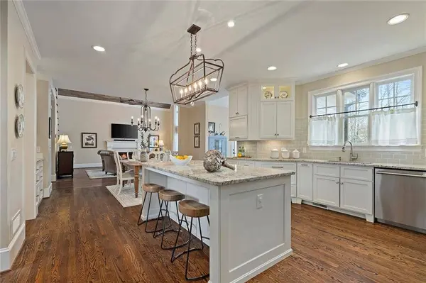 120 Old Chartwell DR, Alpharetta, GA 30022