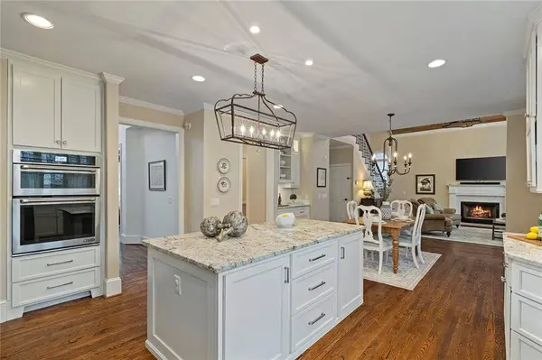 120 Old Chartwell DR, Alpharetta, GA 30022