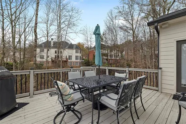 120 Old Chartwell DR, Alpharetta, GA 30022