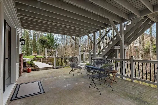 120 Old Chartwell DR, Alpharetta, GA 30022