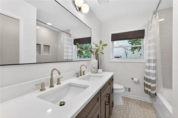 3811 N Stratford RD NE, Atlanta, GA 30342