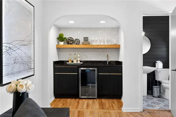 3811 N Stratford RD NE, Atlanta, GA 30342