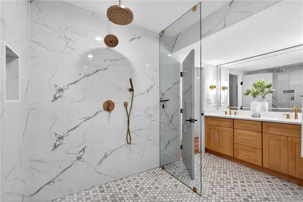 3811 N Stratford RD NE, Atlanta, GA 30342