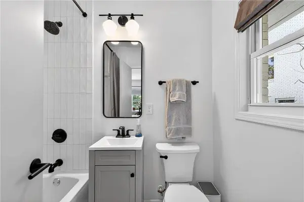 3811 N Stratford RD NE, Atlanta, GA 30342