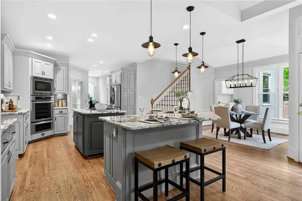 10640 N Edgewater PL, Johns Creek, GA 30097