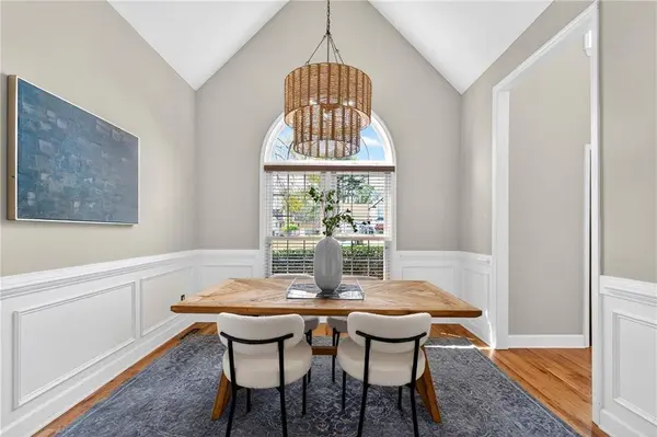 5740 Bryson LN, Alpharetta, GA 30004