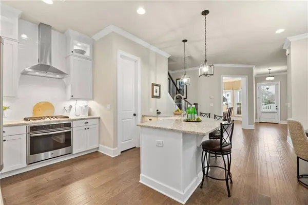 98 Academy ST, Alpharetta, GA 30009