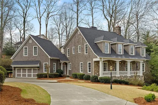 1863 Baynham DR, Dunwoody, GA 30338