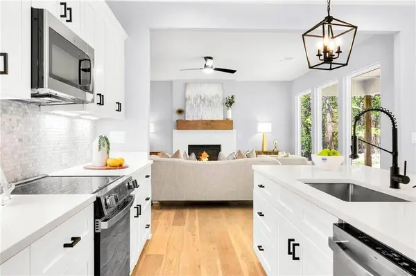 6144 Cardinal DR, Gainesville, GA 30506