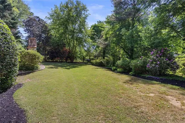 1750 Cardinal DR, Cumming, GA 30041