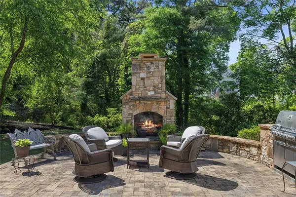 1750 Cardinal DR, Cumming, GA 30041