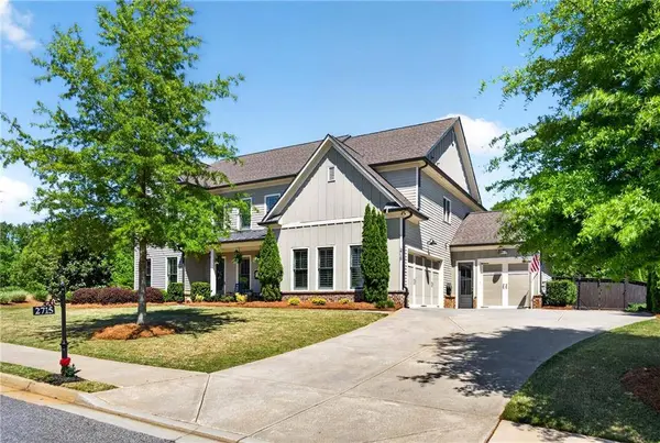 2715 Rustic Lake TER, Cumming, GA 30041