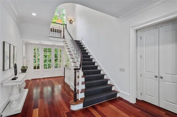 2000 Lancaster SQ, Roswell, GA 30076