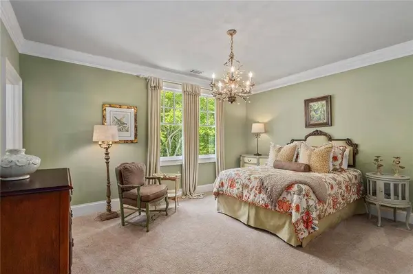 2000 Lancaster SQ, Roswell, GA 30076