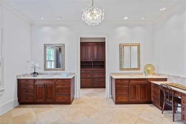 2000 Lancaster SQ, Roswell, GA 30076