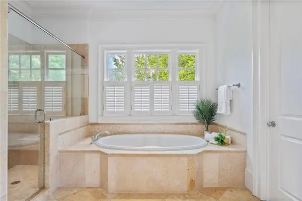 2000 Lancaster SQ, Roswell, GA 30076