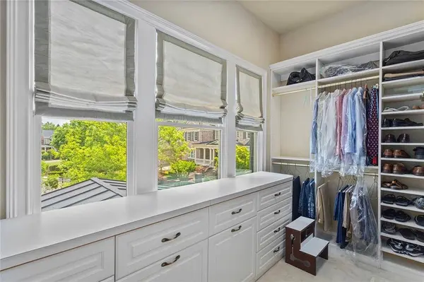 2000 Lancaster SQ, Roswell, GA 30076