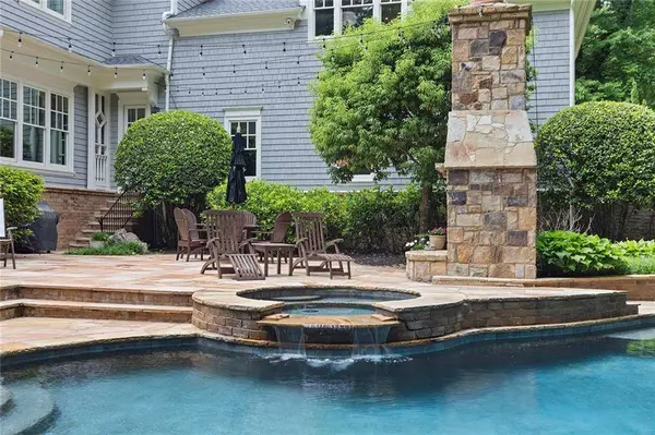 2000 Lancaster SQ, Roswell, GA 30076