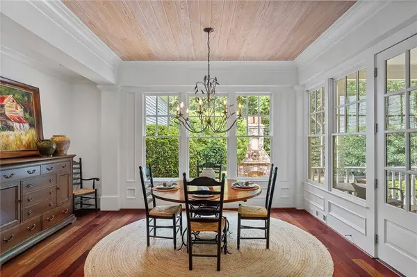 2000 Lancaster SQ, Roswell, GA 30076