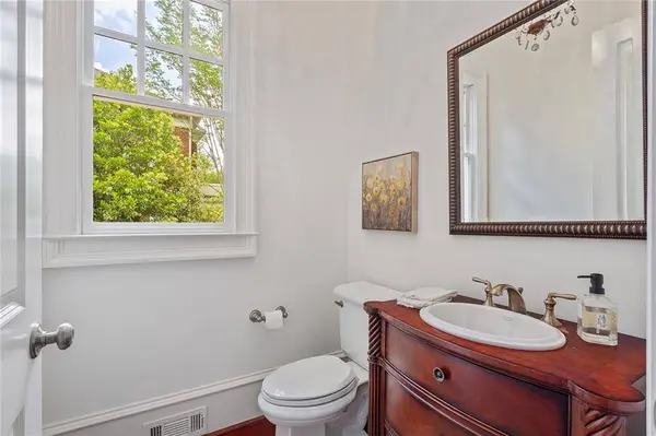 2000 Lancaster SQ, Roswell, GA 30076